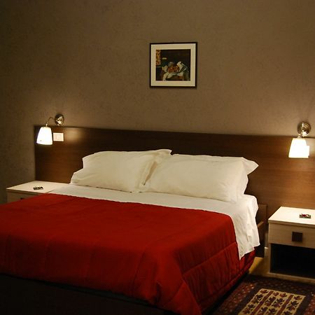 פלרמו Extra Bed And Breakfast מראה חיצוני תמונה