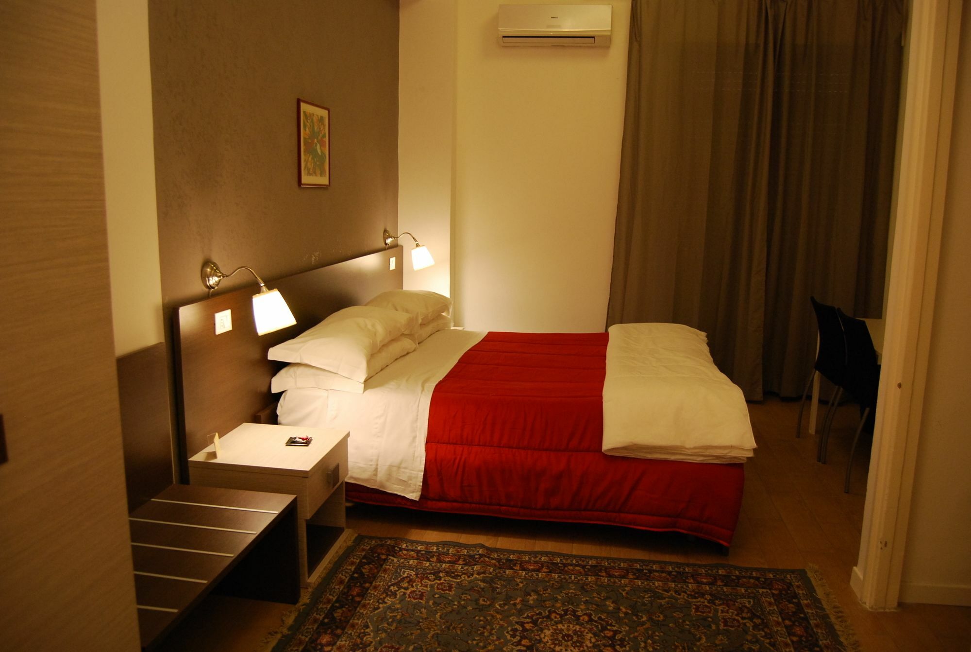 פלרמו Extra Bed And Breakfast מראה חיצוני תמונה